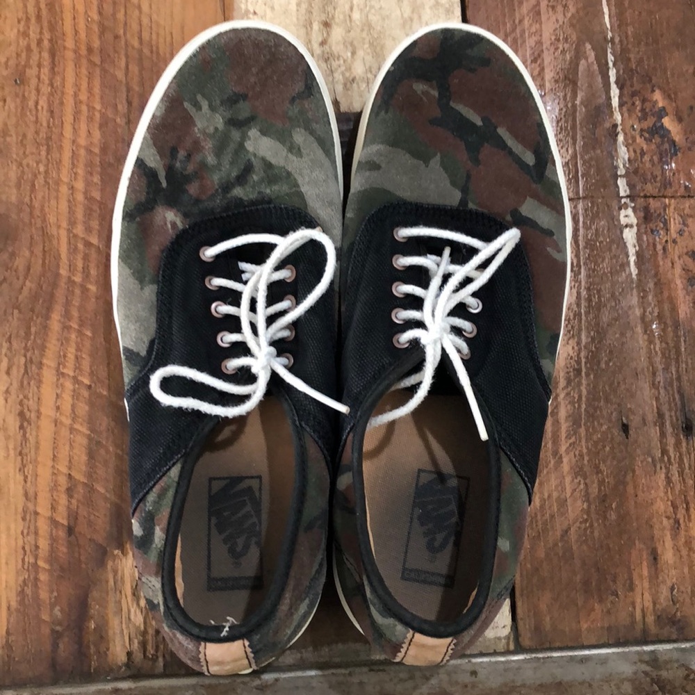 Men’s Vans Camo Shoes
